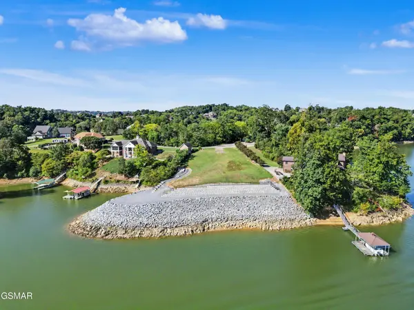 186 Scenic Shores Drive, Dandridge, TN 37725