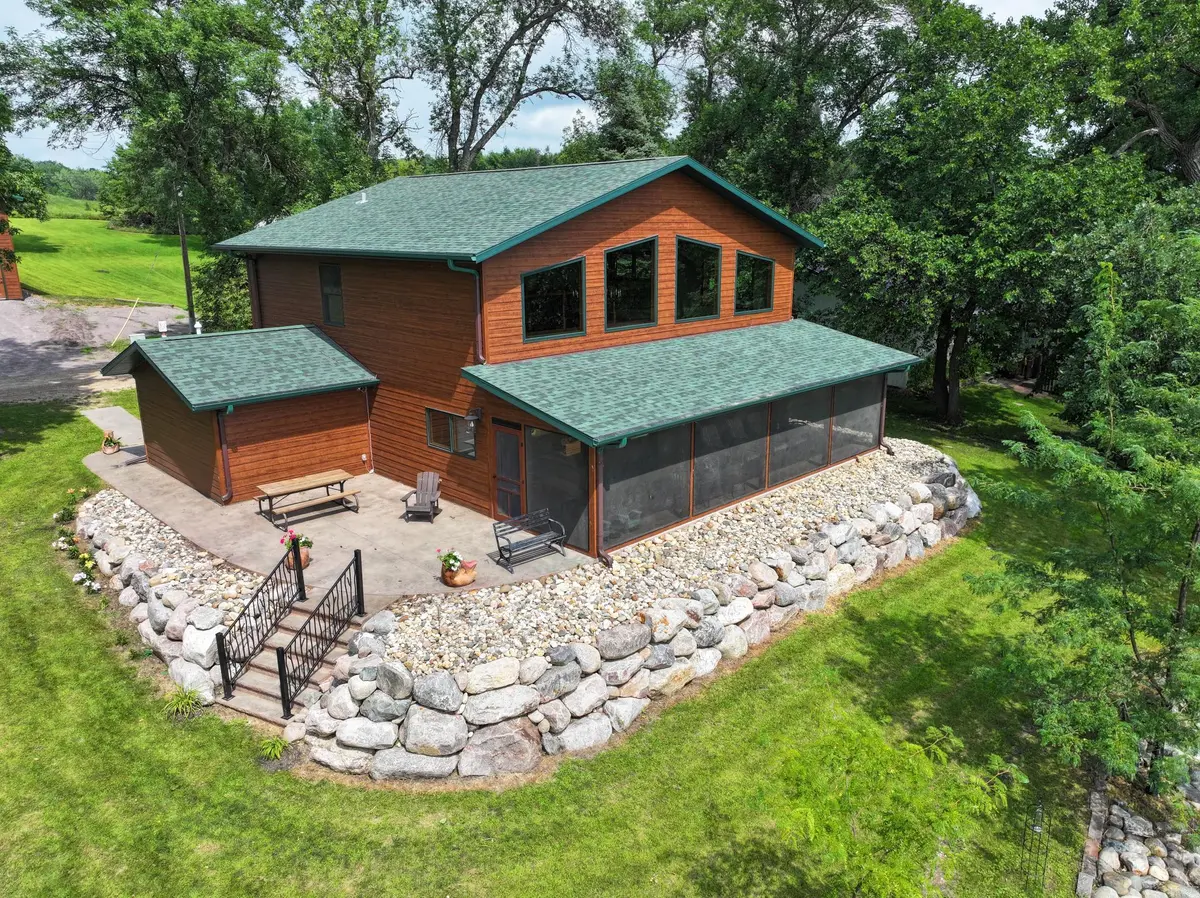 78591 Lovgren Woodshore RD, Ortonville, MN 56278