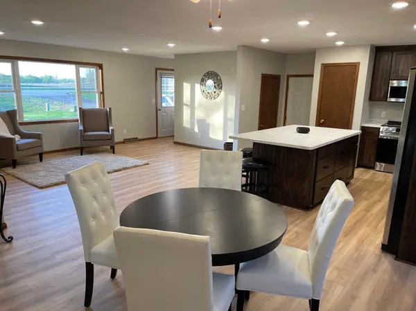 22055 State Highway 23, Richmond, MN 56368