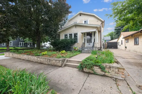 1902 Quincy ST NE, Minneapolis, MN 55418