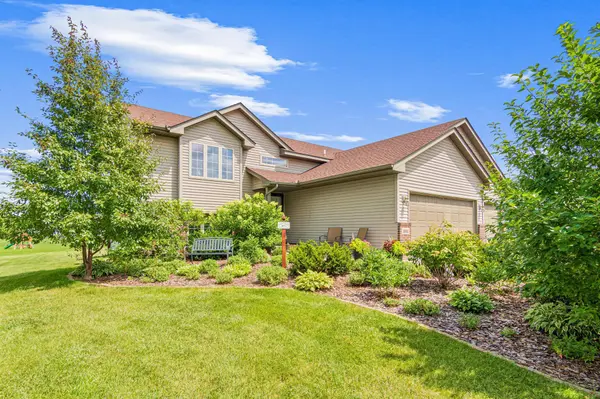 10002 Weston DR, Monticello, MN 55362
