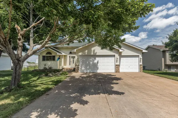 6516 92nd TRL N,  Brooklyn Park,  MN 55445
