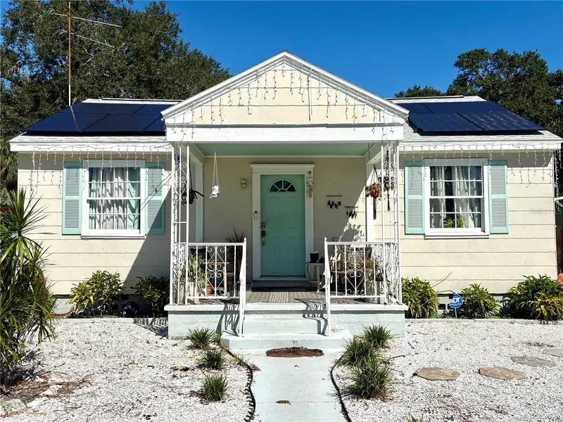2830 48TH ST S, Gulfport, FL 33711