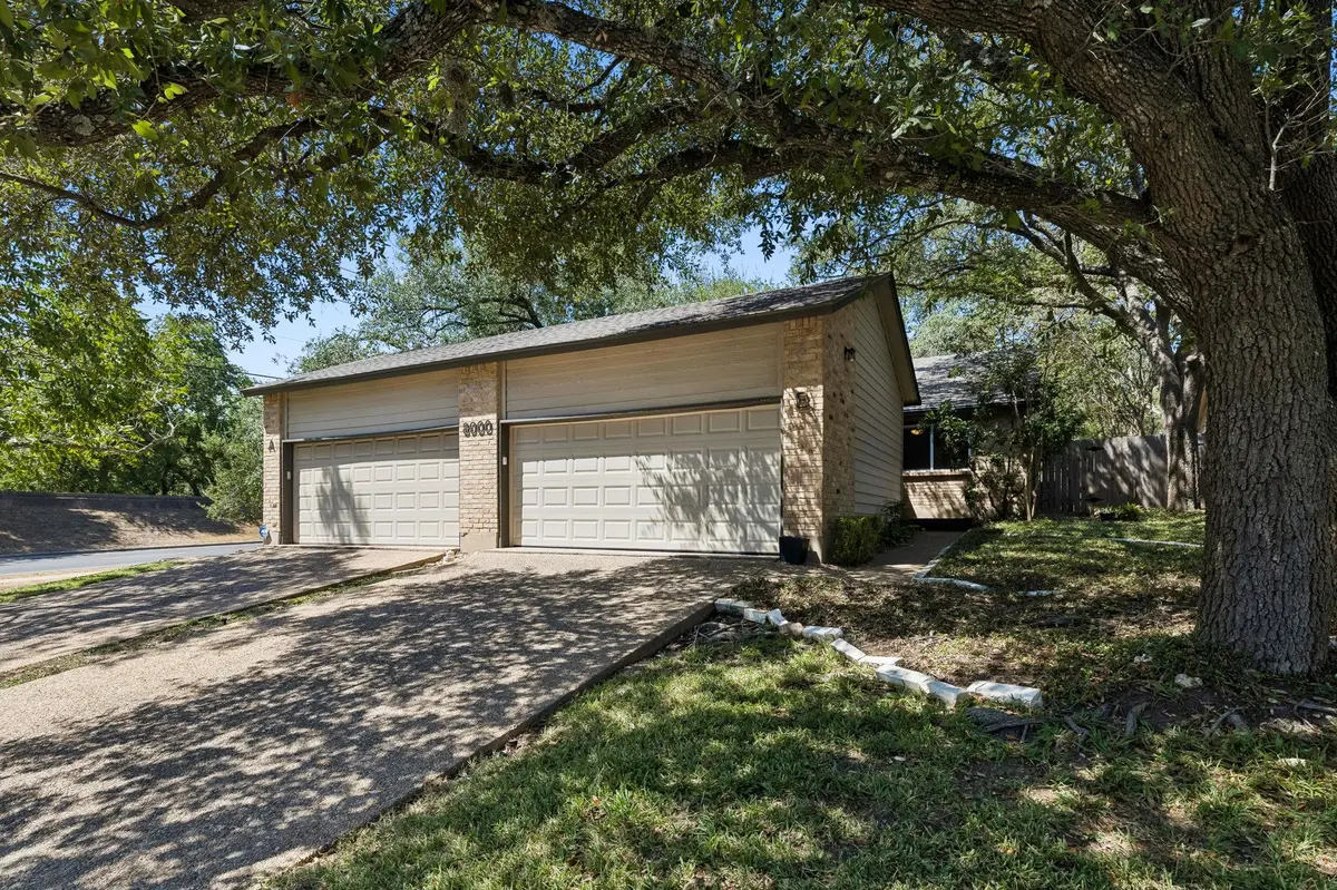 8000 Forest Mesa DR #B, Austin, TX 78759