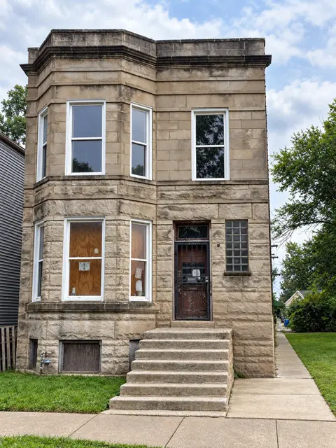 1111 W 61st ST, Chicago, IL 60621