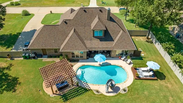 190 Lacebark Lane, Hallsville, TX 75605