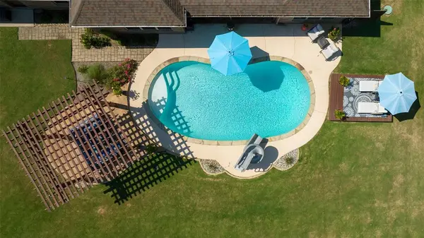 190 Lacebark Lane, Hallsville, TX 75605