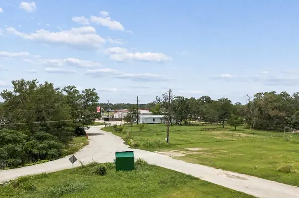 1360 71 HWY W, Bastrop, TX 78602