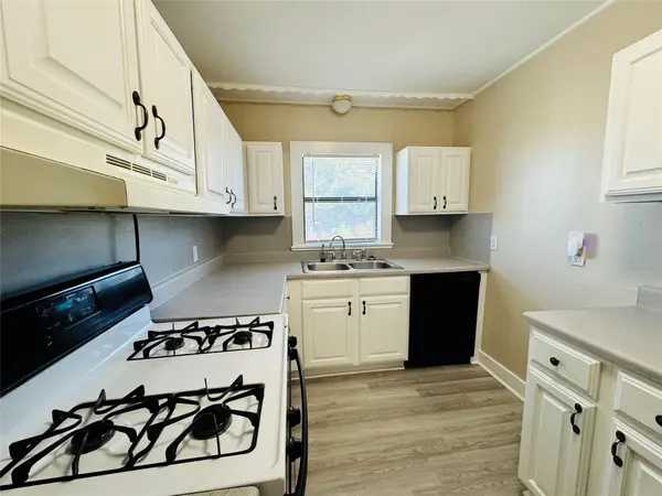 206 S Elm ST, Georgetown, TX 78626