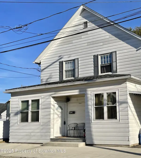 1064 Lincoln ST #Apt. A, Dickson City, PA 18519