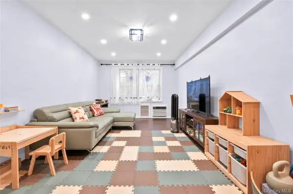26-25 Union ST #1C, Flushing, NY 11354