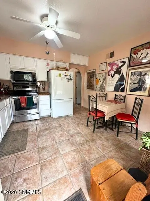 4052 Pine Needle Bend, Las Cruces, NM 88012