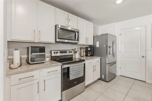 2114 NW 246TH TER, Newberry, FL 32669