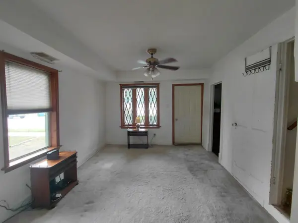 219 S Broad ST, Griffith, IN 46319