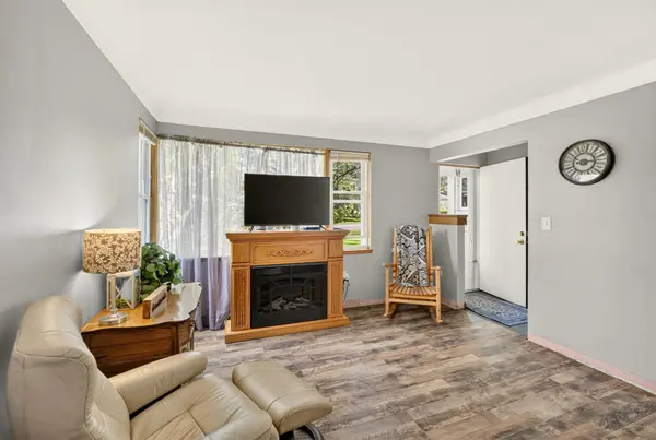 4724 Anderson RD, Hermantown, MN 55811