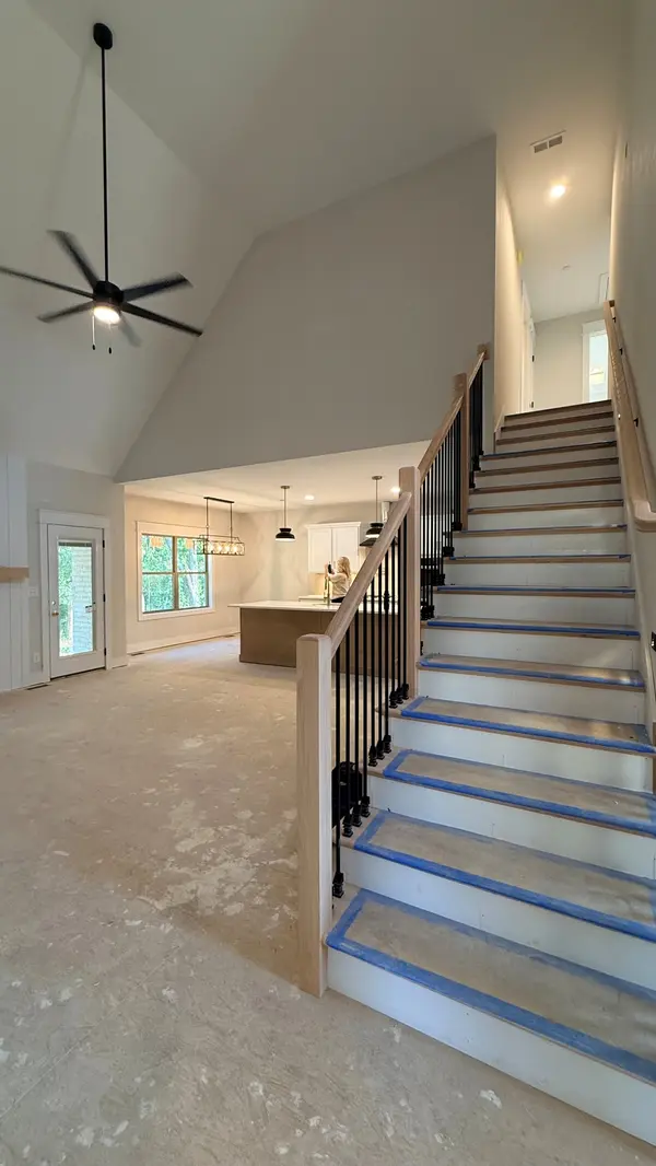 247 Young Lane, Pleasant View, TN 37146