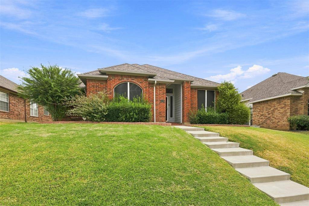 2126 Greenstone Trail, Carrollton, TX 75010