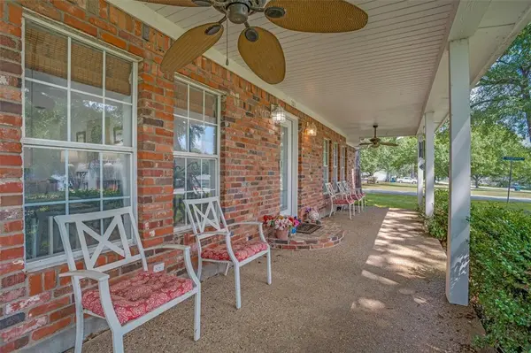 101 Veterans Lane, Gun Barrel City, TX 75156