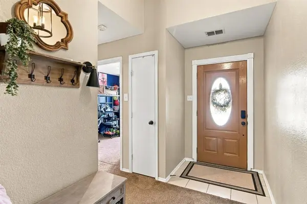 849 Canyon Cove Drive, Burleson, TX 76028