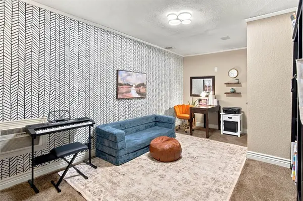849 Canyon Cove Drive, Burleson, TX 76028