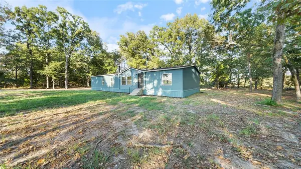 581 vz county road 4223, Athens, TX 75752