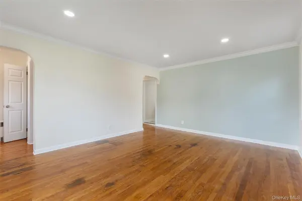 48 Milburn AVE, Hempstead, NY 11550