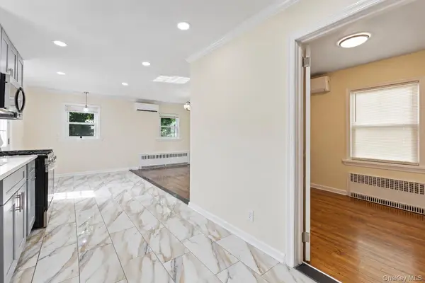 48 Milburn AVE, Hempstead, NY 11550