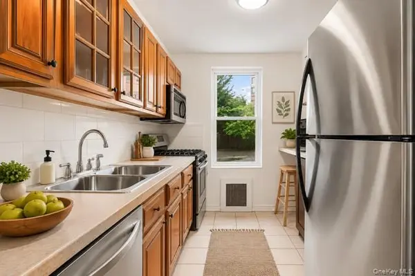 7510 Yellowstone BLVD #2C, Rego Park, NY 11374