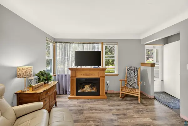 4724 Anderson Rd, Hermantown, MN 55811