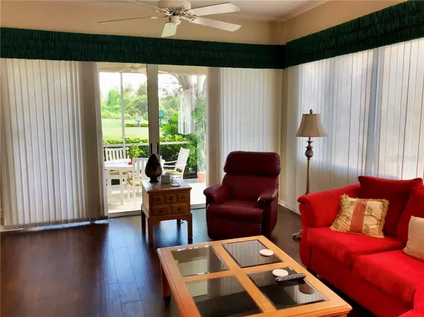8718 53RD TER E, Lakewood Ranch, FL 34211