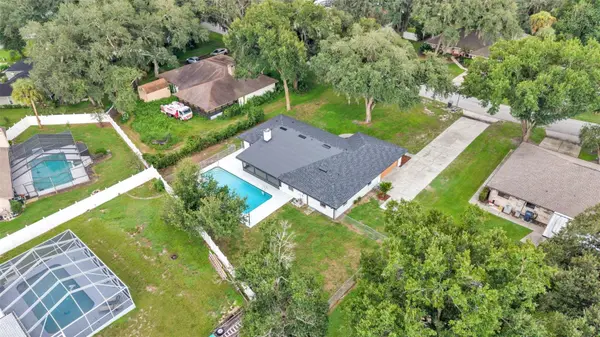 1100 HAMMOCK SHADE DR, Lakeland, FL 33809