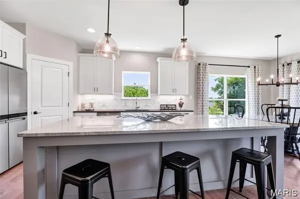 1 Grand Columbia, O'fallon, MO 63366
