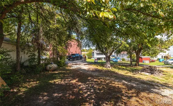 407 E 12th ST, Rolla, MO 65401