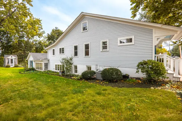 227 S 2nd ST, Geneva, IL 60134