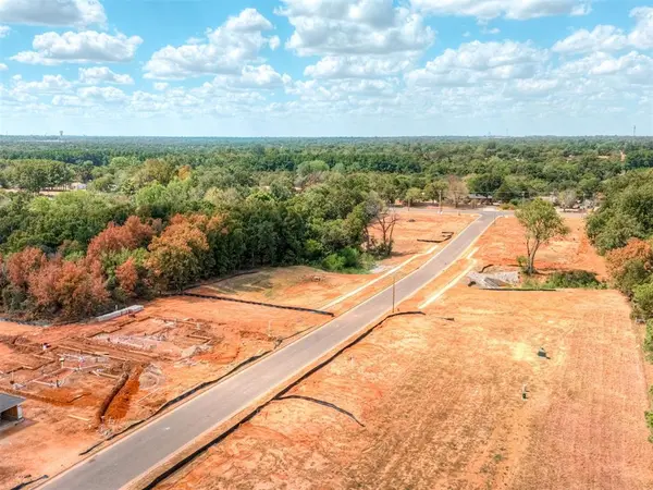 14065 Henney Ridge ST, Choctaw, OK 73020