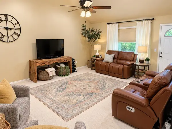 1751 Kelley DR, Clinton, OK 73601