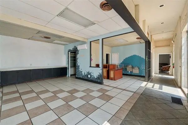 1302 N Key BLVD, Midwest City, OK 73110