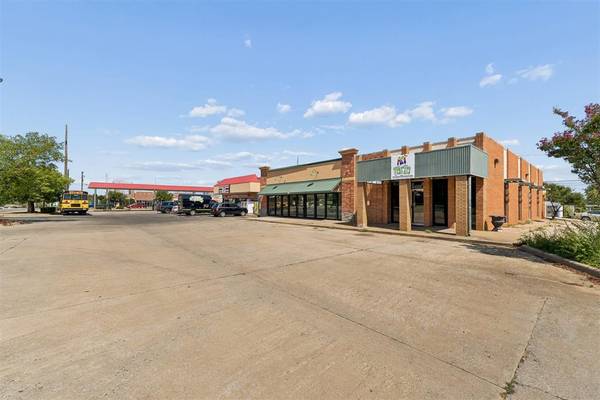 1302 N Key BLVD, Midwest City, OK 73110
