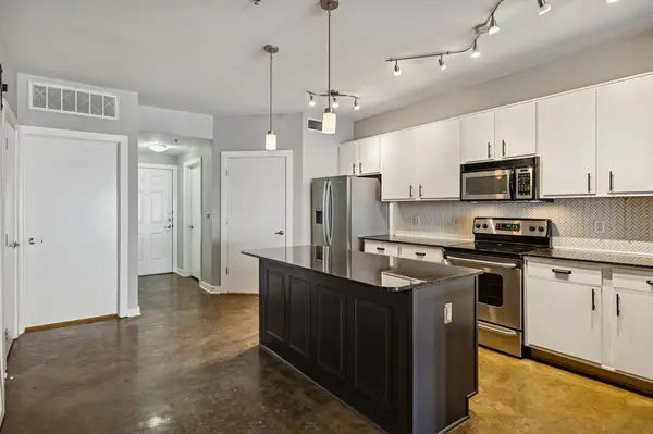 1803 Broadway #504, Nashville, TN 37203