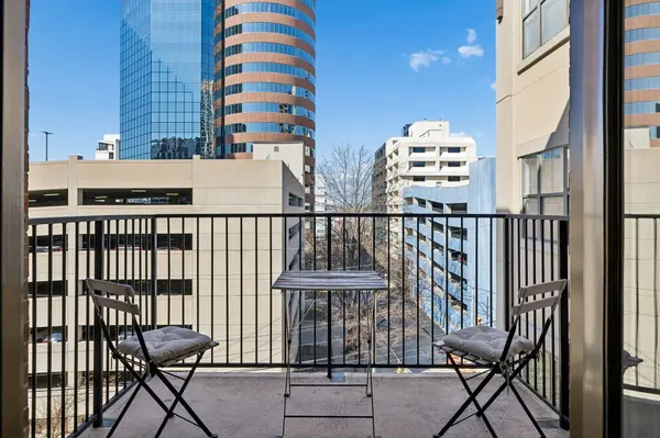 1803 Broadway #504, Nashville, TN 37203