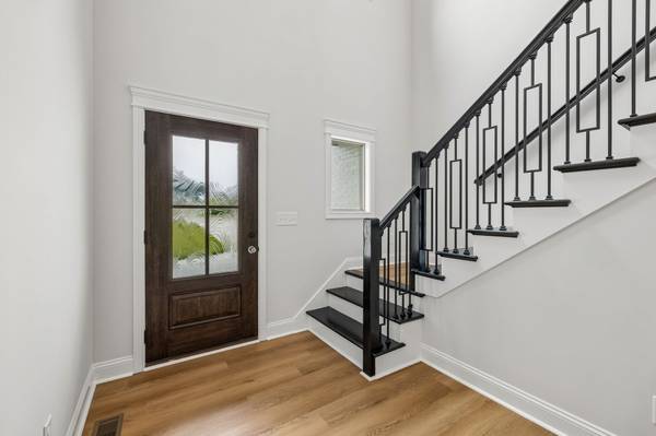 353 Young Lane, Pleasant View, TN 37146