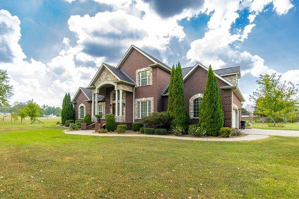 138 Longwood Dr, Shelbyville, TN 37160