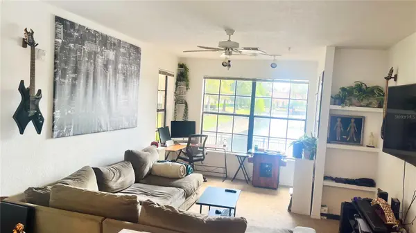 6137 METROWEST BLVD #102, Orlando, FL 32835