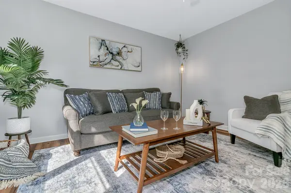 148 Stradley Mountain RD, Asheville, NC 28806