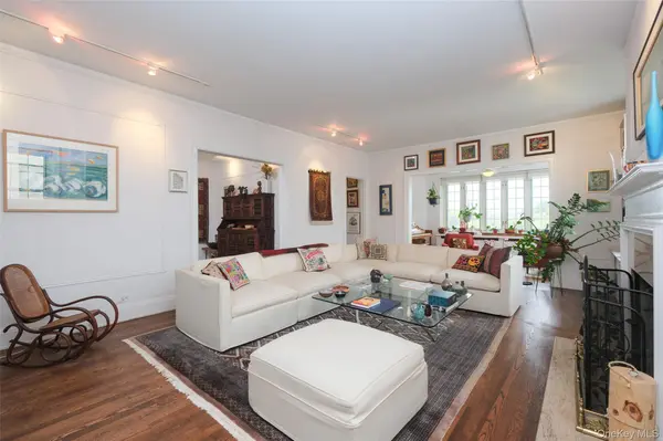 2 Park LN #4-B, Mount Vernon, NY 10552