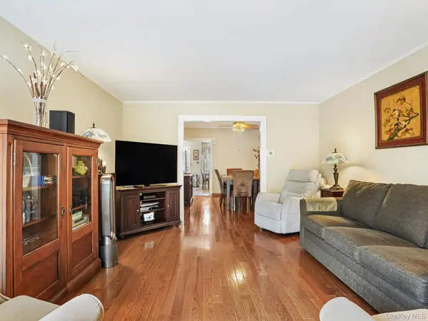 84-17 107th AVE, Ozone Park, NY 11417
