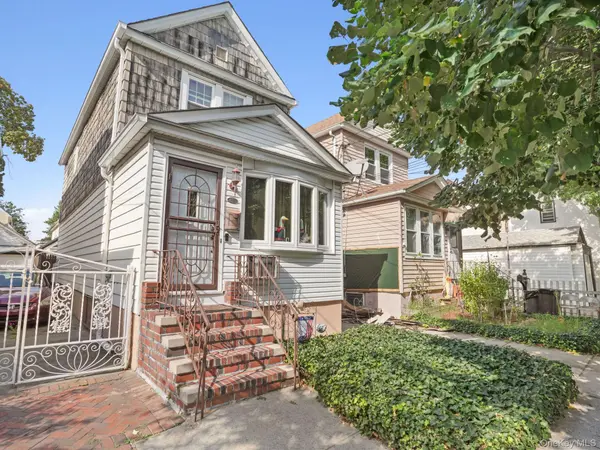 84-17 107th AVE, Ozone Park, NY 11417