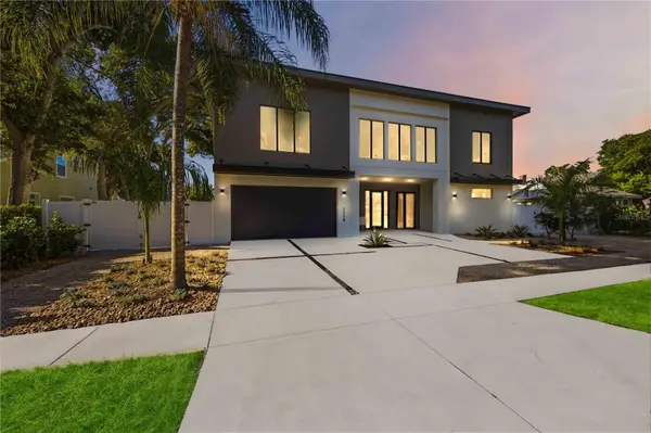 2258 ARLINGTON ST, Sarasota, FL 34239