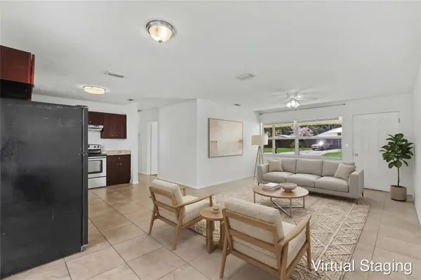 5585 ATLANTIC AVE N, St Petersburg, FL 33703