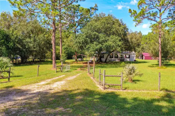2670 SE 141ST AVE, Morriston, FL 32668